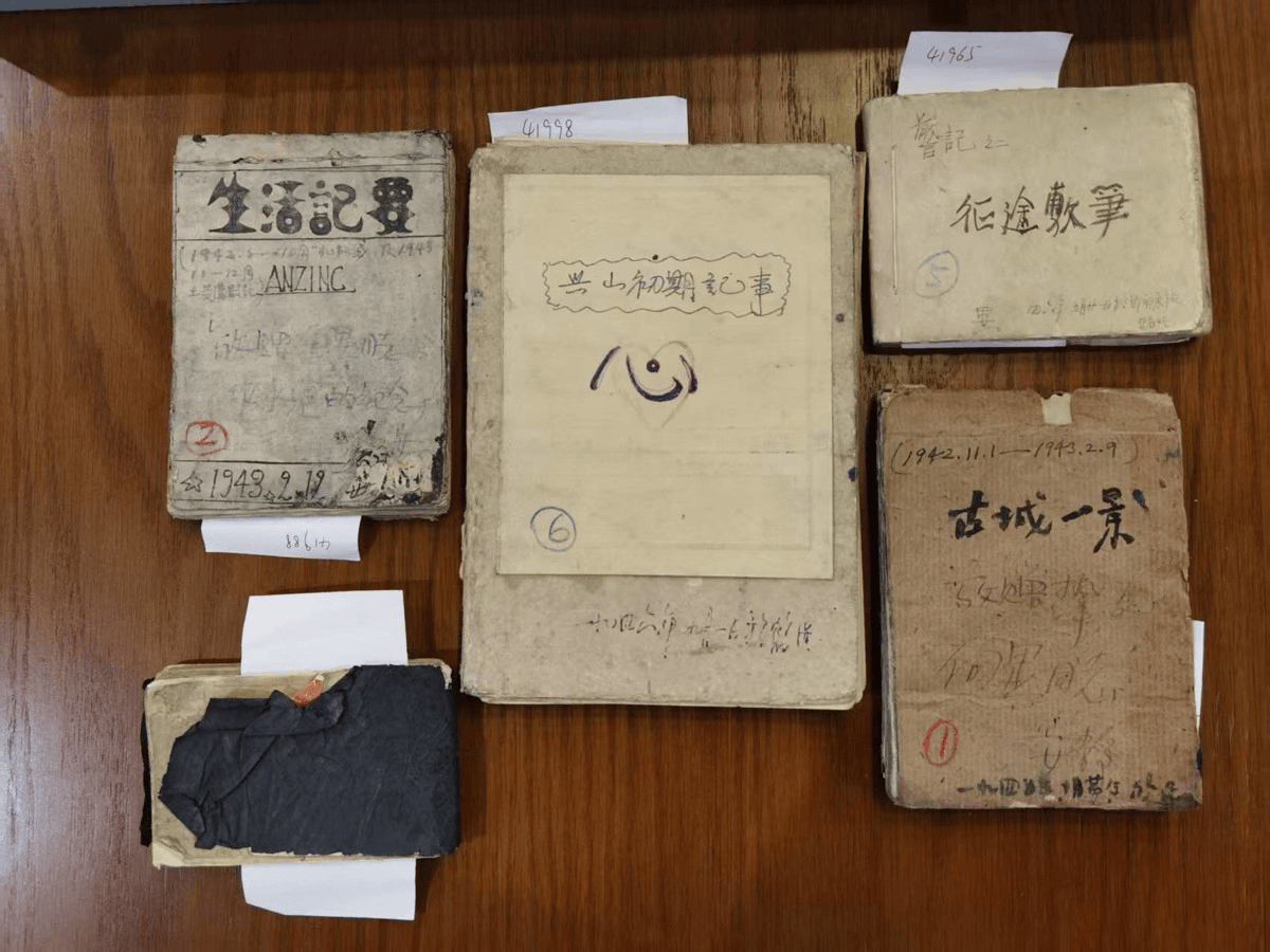 復旦圖書館用“寶藏藏品”為學生鋪就獨特成長路｜校館絃歌